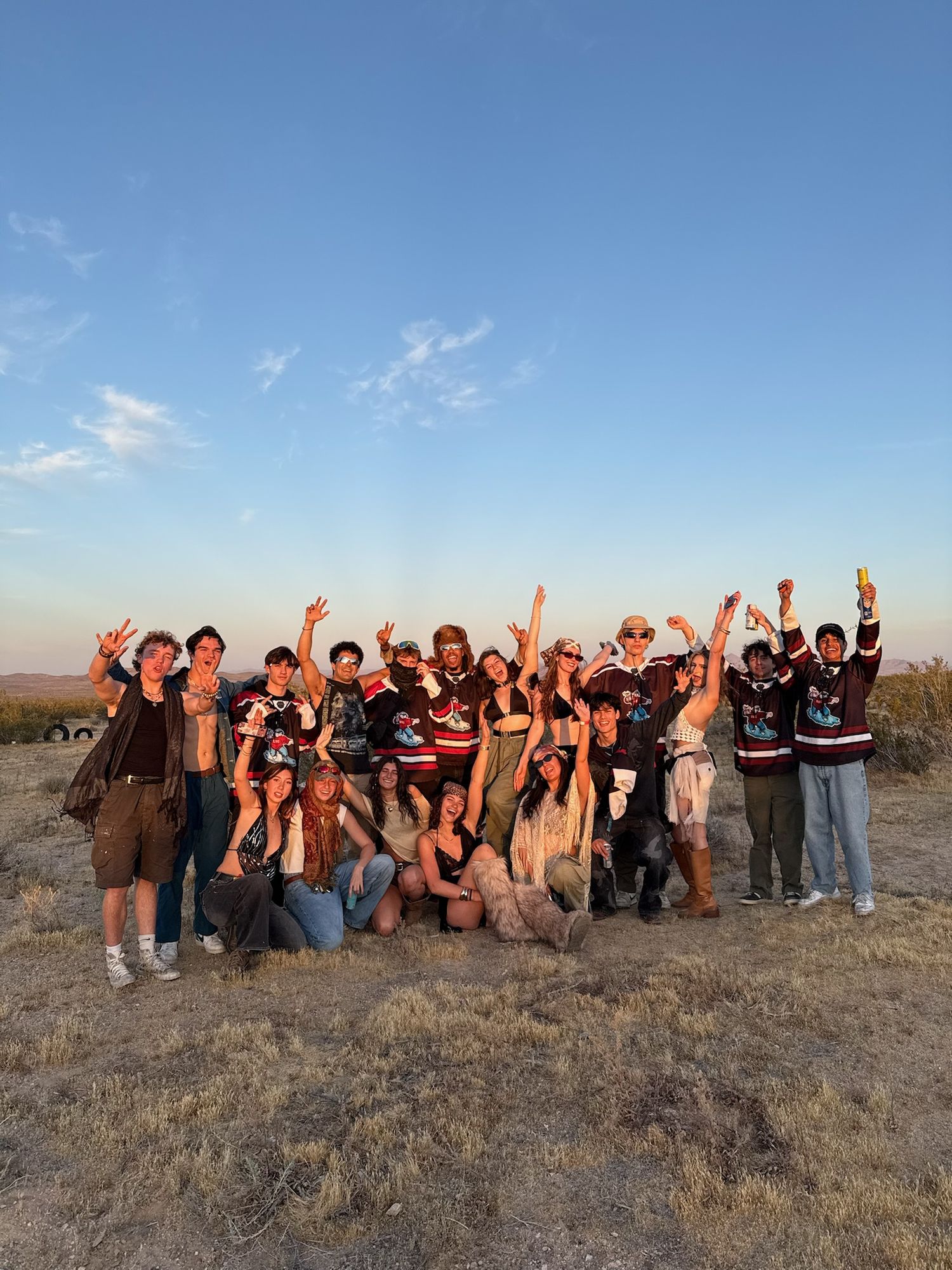 USC Snow Club members together on the mountain at sunset